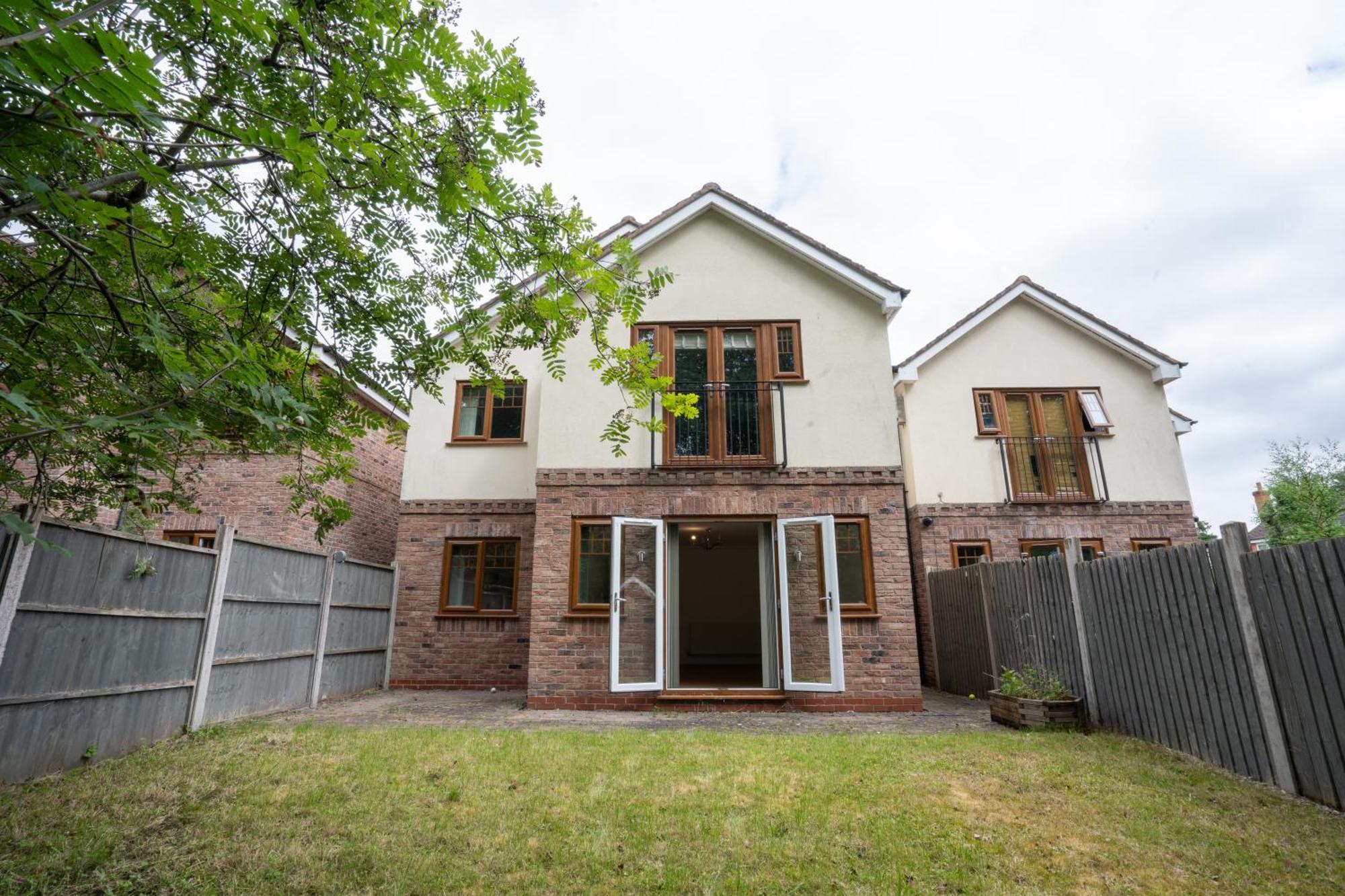 Emirates House, Luxe 5 Bed, With King Sized Beds, Next To Aiport & Nec, Jlr 5 Mins Βίλα Marston Green Εξωτερικό φωτογραφία